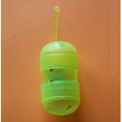 CAGE FEEDER